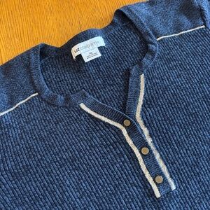 Liz Claiborne Men's Navy V-Neck Sweater